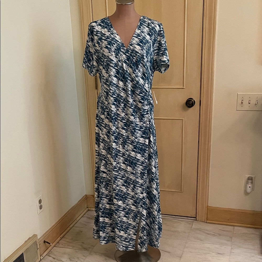 SOFT SURROUNDINGS NWT "Joanna" Resort Party Abstract Teal/Wht Faux Wrap Maxi 1X - Picture 2 of 16